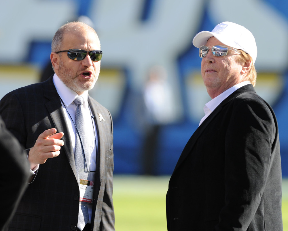 NFL: DEC 18 Raiders at Chargers